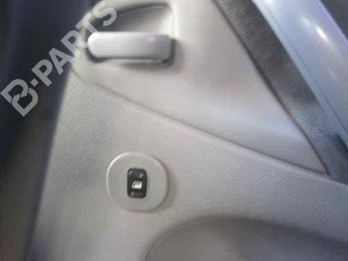 Fuse box CITROËN XSARA PICASSO (N68) 1.6 HDi | BP2363746E1 