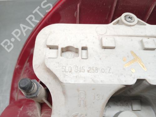 Right taillight SKODA YETI (5L) 2.0 TDI | BP33455403C35 - Image 5