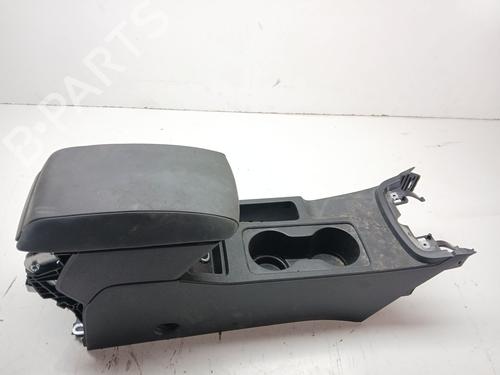Used Armrest / Center console Armrest / Center console 38752779 38752779