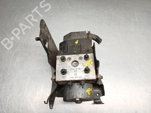 Used ABS pump ABS pump RENAULT MEGANE Scenic (JA0/1_) 1.9 D (JA0J) (64 hp) 40595030 40595030