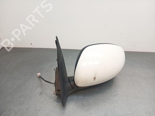 left-mirror-nissan-juke-f15-2010-2011-2012-2013-2014-2015-2016-2017-2018-2019-38946865 main image