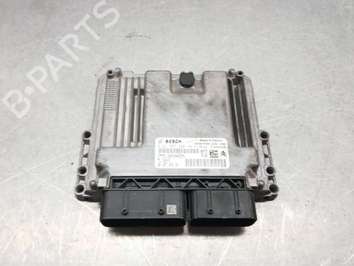 engine-control-unit-ecu-peugeot-expert-van-v_-2016-39207671 main image