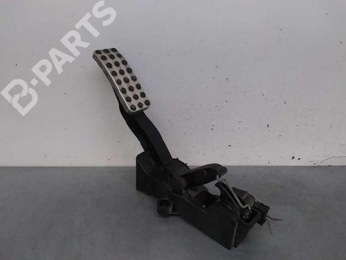 Used Pedal Pedal MERCEDES-BENZ B-CLASS Sports Tourer (W245) B 180 CDI (245.207) (109 hp) 10405330 10405330