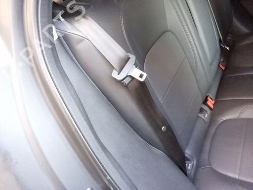 Used Rear right seatbelt Rear right seatbelt 39096838 39096838