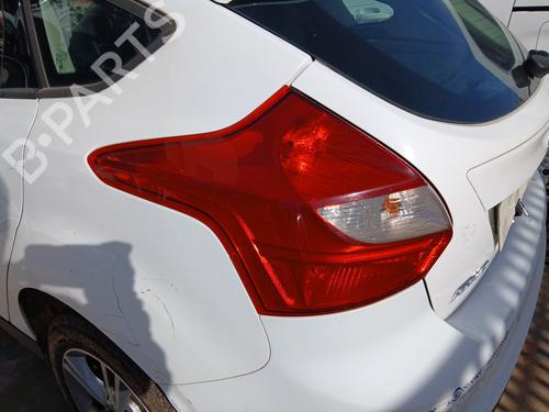 Used Left taillight FORD FOCUS III 1.6 TDCi (115 hp) 26518353