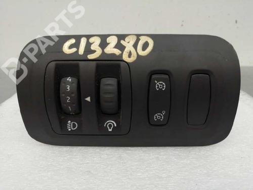 Used Switch RENAULT MEGANE II Estate (KM0/1_) 1.5 dCi (KM16, KM1E) (106 hp) 9097246