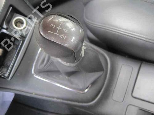 Middle console TOYOTA AVENSIS (_T25_) 2.0 D-4D (CDT250_, CDT250R) | BP11683894I22 