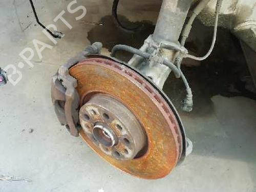 Used Left front steering knuckle SEAT LEON ST (5F8) 2.0 TDI 4Drive (150 hp) 13057631