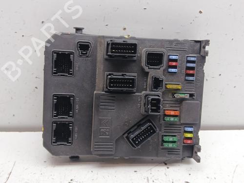 Used Fuse box Fuse box PEUGEOT 206 Hatchback (2A/C) 1.4 i (75 hp) 34723279 34723279