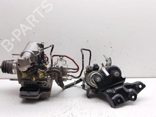 Used ABS pump TOYOTA AURIS (_E15_) 1.8 Hybrid (ZWE150_, ZWE150R) (136 hp) 32439654