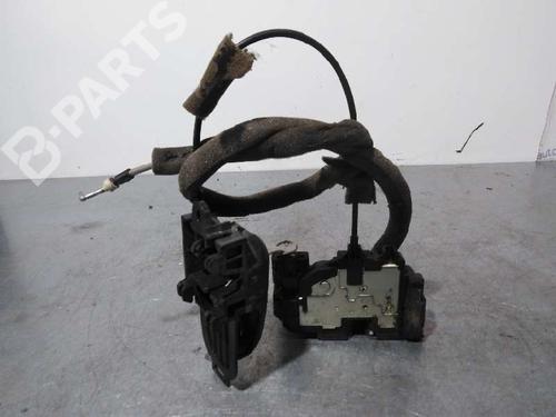 Front right lock NISSAN NV200 / EVALIA Bus  | BP6068256C97 