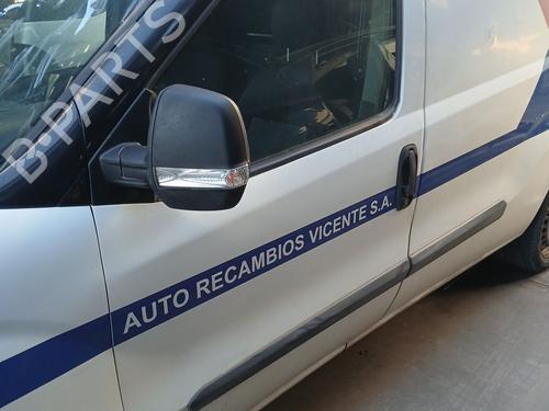 Dør venstre foran FIAT DOBLO Bus (263_) 1.6 D Multijet (263AXD1B, 263AXX1B) (105 hp) 31248487