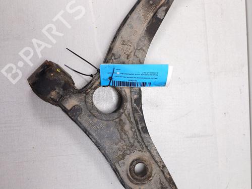 Used Right front suspension arm PEUGEOT BOXER Van 2.2 HDi 110 (110 hp) 21221740