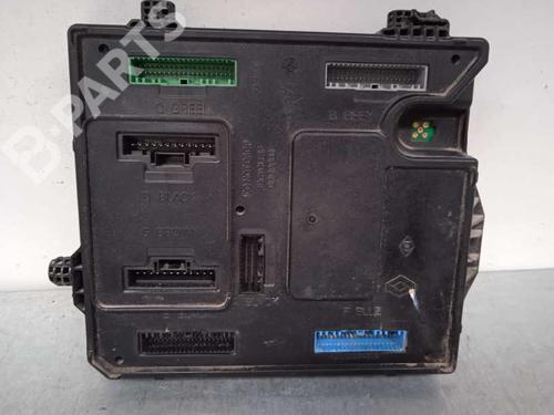 Fuse box RENAULT FLUENCE (L3_) 1.6 16V (L301, L30F, L30P, L30R) | BP7552828E1 