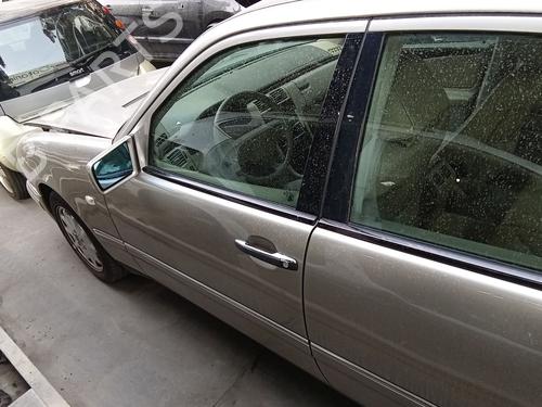 Used Left front door Left front door 37670725 37670725
