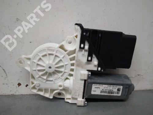 Left rear window motor SEAT LEON (1P1) 2.0 TDI 16V | BP10513605E23 