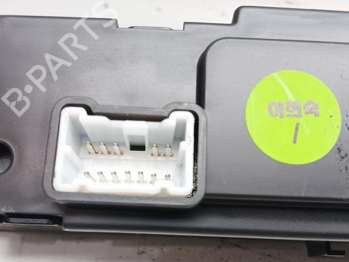 Display monitor KIA CEE'D (JD) 1.4 CRDi 90 | BP37801312C48 - Image 7