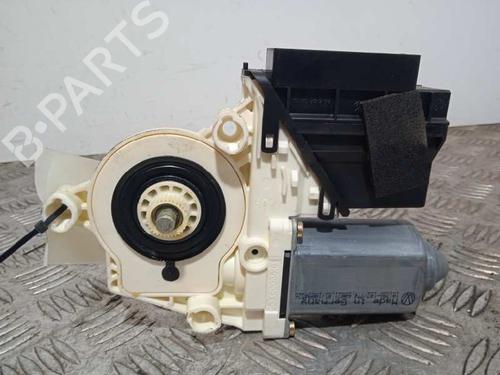 Rudehejsemotor forskærm højre SEAT IBIZA III (6L1) 1.4 16V (100 hp) 12243682
