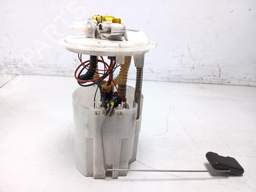 Used Fuel pump RENAULT GRAND SCÉNIC III (JZ0/1_) [2009-2016]  20676340
