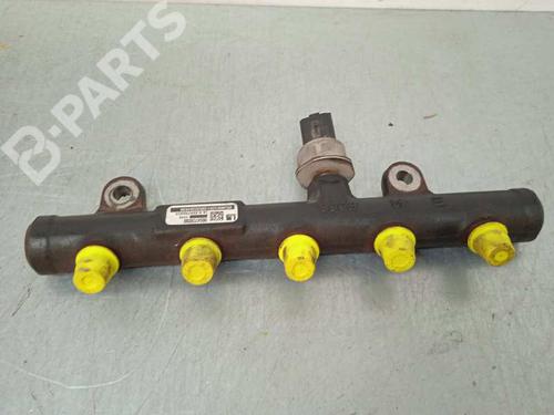 Used Injection rail CITROËN C5 II (RC_) [2004-2008]  7552809