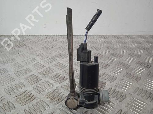 Used Washer pump FORD FIESTA VI (CB1, CCN) [2008-2017]  14251038