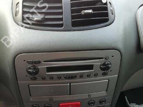 Fuse box ALFA ROMEO 147 (937_) 1.9 JTDM 8V (937.AXD1A, 937.AXU1A, 937.BXU1A) | BP5578690E1 