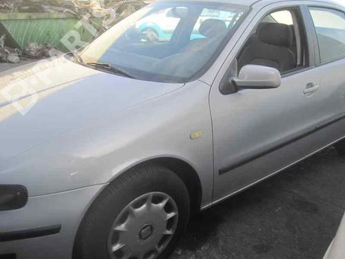 Switch SEAT TOLEDO II (1M2) 1.6 | BP2398516I30 