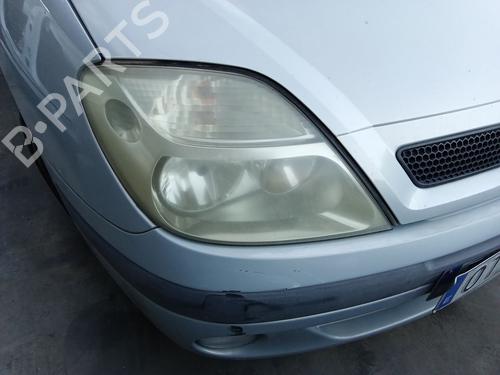 Used Right headlight Right headlight RENAULT MEGANE Scenic (JA0/1_) 1.6 16V (JA0B, JA04, JA11, JA00) (107 hp) 39802606 39802606