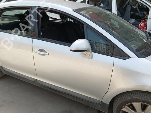 Used Right front door Right front door 37447172 37447172