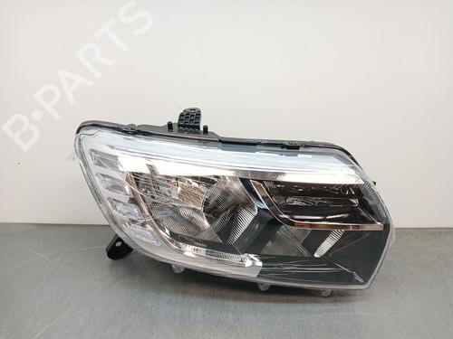 Used Right headlight DACIA SANDERO II 1.0 SCe 75 (B8JC, B8JD, B8NC) (73 hp) 28301856