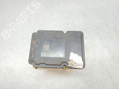 Used ABS pump FORD FOCUS III Saloon 1.6 TDCi (115 hp) 29863117