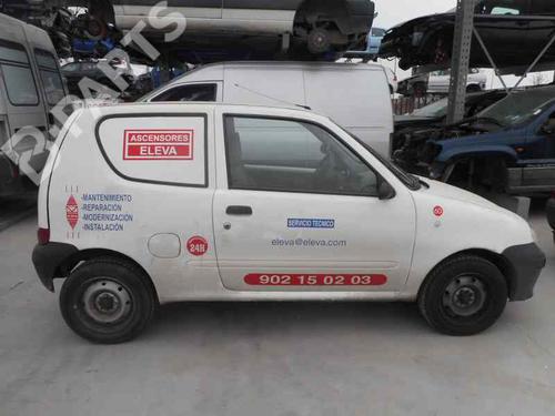 Left front indicator FIAT SEICENTO / 600 (187_) 1.1 (187AXB, 187AXB1A, 187AXC1A02) | BP2378218C32 