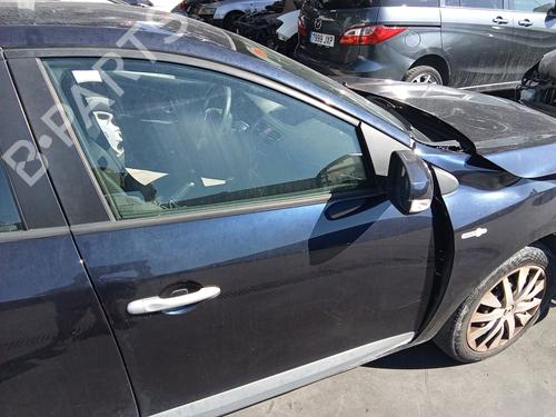 right-front-door-renault-megane-iii-hatchback-bz01_-b3_-2008-40458293 main image