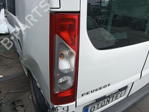 Venstre baglygte Venstre baglygte 38724656 38724656
