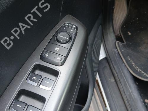 Used Left front window switch KIA SPORTAGE IV (QL, QLE) 1.7 CRDi (116 hp) 29626786