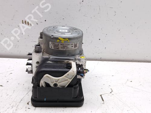 Used ABS pump ABS pump PEUGEOT 208 II (UB_, UP_, UW_, UJ_) 1.5 BlueHDI 100 (102 hp) 35756304 35756304