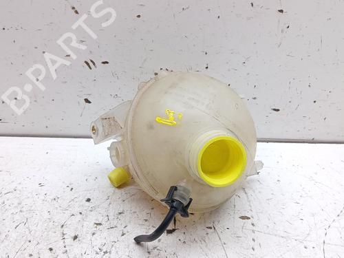 Ekpansionstank Ekpansionstank PEUGEOT 3008 I MPV (0U_) 1.2 (131 hp) 37473005 37473005