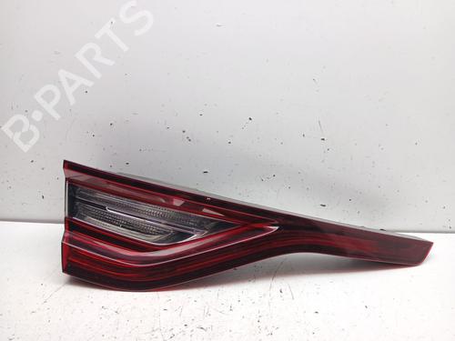 left-tailgate-light-renault-megane-iv-hatchback-b9amn_-2015-33465584 main image