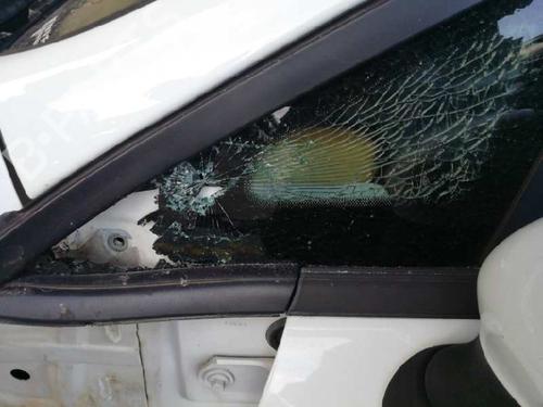 Right front window motor FORD FIESTA VI (CB1, CCN) 1.6 TDCi | BP8332153E20 