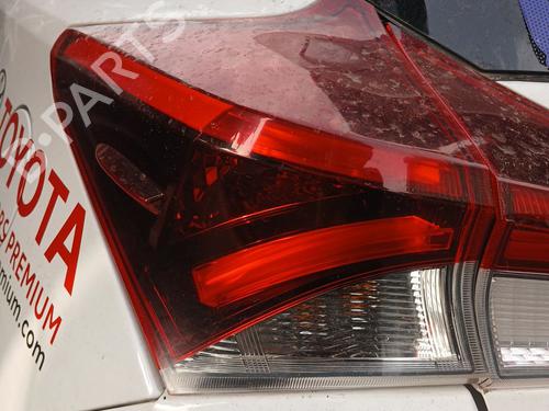 Used Left taillight TOYOTA AURIS (_E18_) 1.8 Hybrid (ZWE186_, ZWE186R) (136 hp) 28357502
