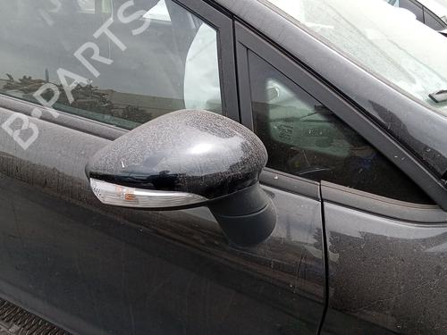 Used Right mirror Right mirror 37609236 37609236