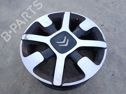 rim-citroen-c4-cactus-2014-37873029 main image
