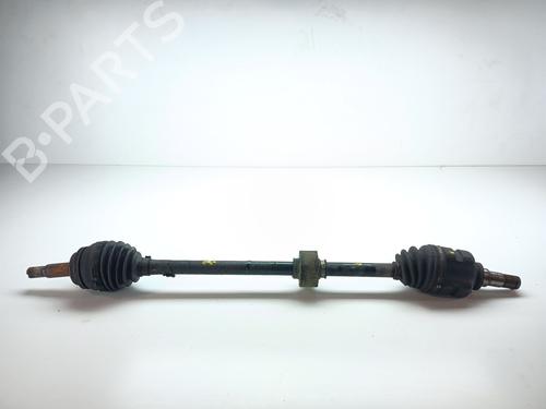 Transmisión delantera derecha TOYOTA COROLLA Verso (ZER_, ZZE12_, R1_) 1.8 (ZNR11_, ZNR11R) (129 hp) 32168826