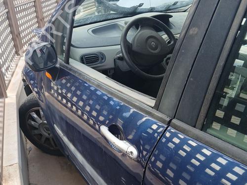 left-front-door-renault-modus-grand-modus-fjp0_-2004-31852484 main image