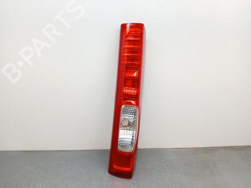 Used Right taillight RENAULT TRAFIC II Bus (JL) [2001-2025]  28356373