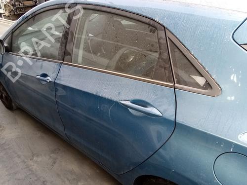 Used Left rear door Left rear door 37517215 37517215