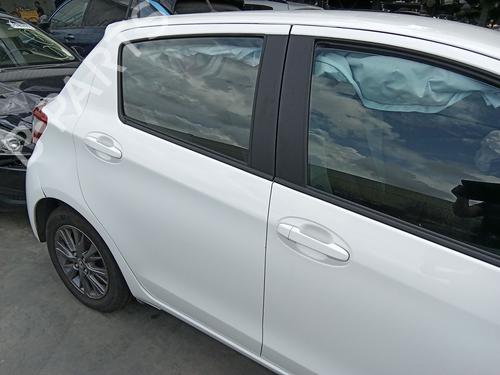 Used Right rear door Right rear door 39621176 39621176