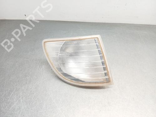 Used Right front indicator Right front indicator MERCEDES-BENZ VITO Van (W638) 112 CDI 2.2 (638.094) (122 hp) 39992695 39992695