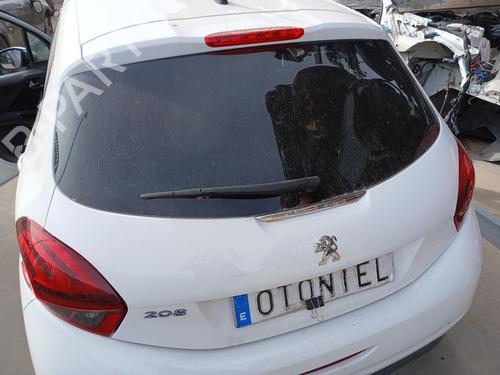 Tailgate PEUGEOT 208 I (CA_, CC_) 1.2 PureTech 82 | BP29828301C6