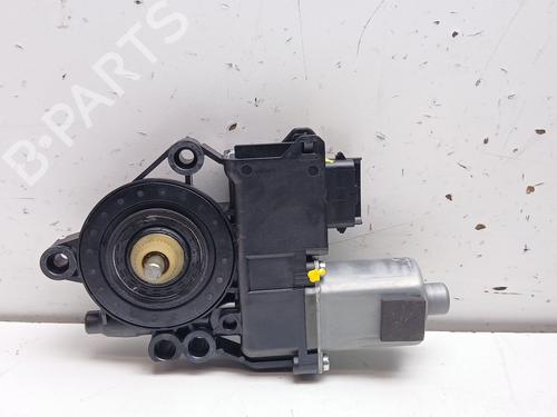 left-front-window-motor-kia-sorento-ii-xm-2009-2010-2011-2012-2013-2014-2015-2016-33021101 main image
